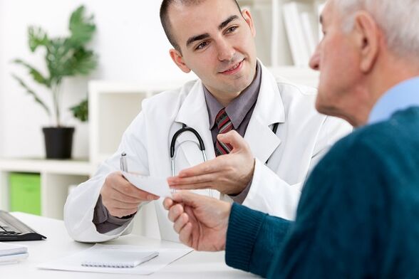 go to the doctor because of pathological discharge in men